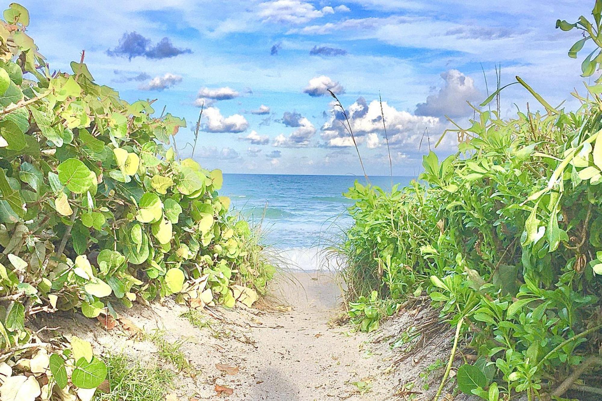Ocean Breeze Condo Jensen Beach Exteriör bild