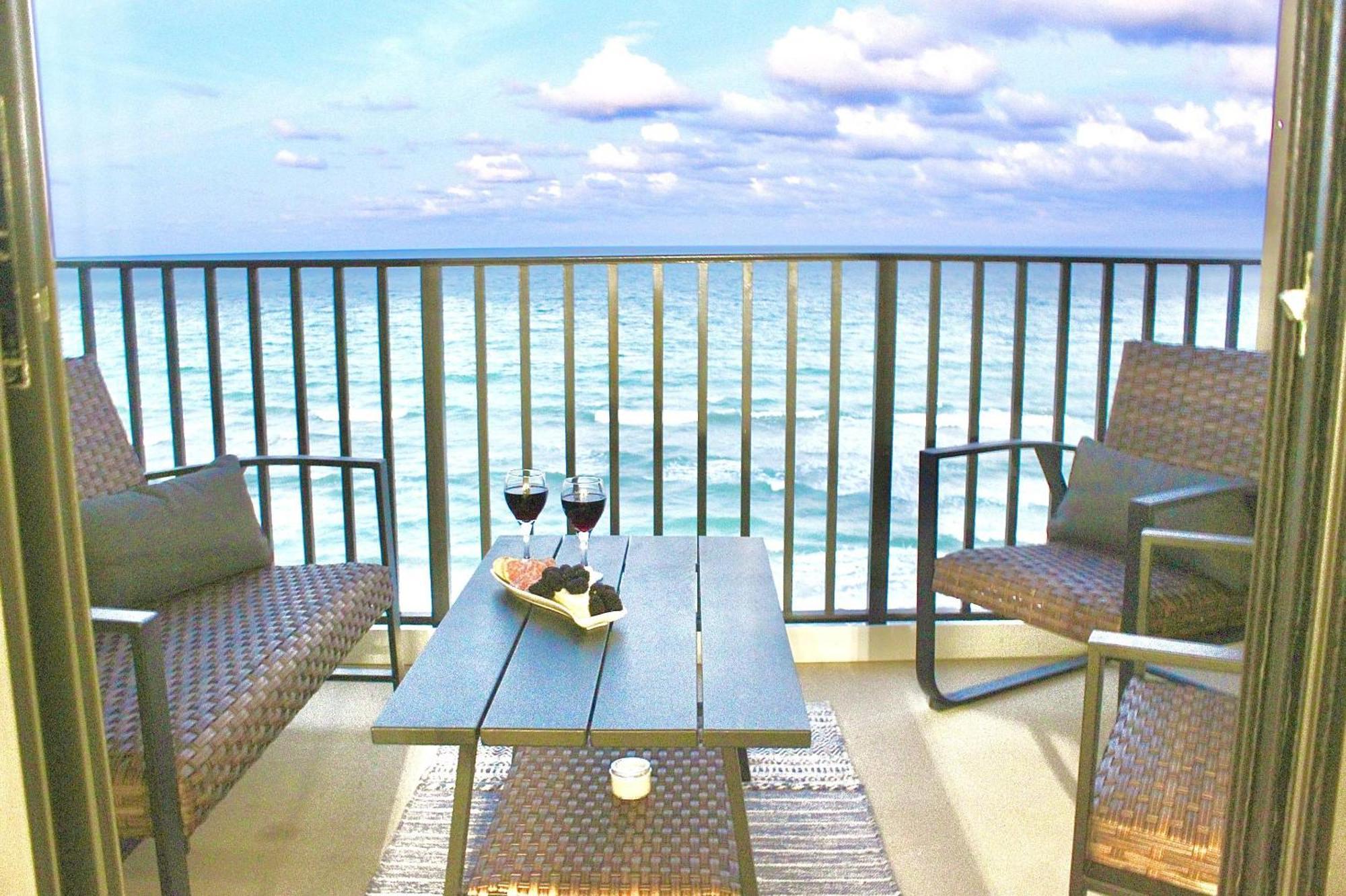 Ocean Breeze Condo Jensen Beach Exteriör bild